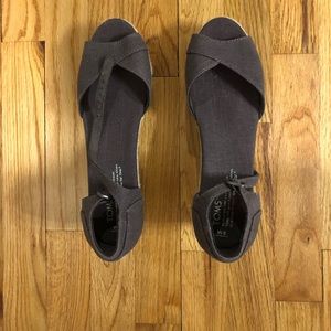 Women’s Toms Espadrille’s